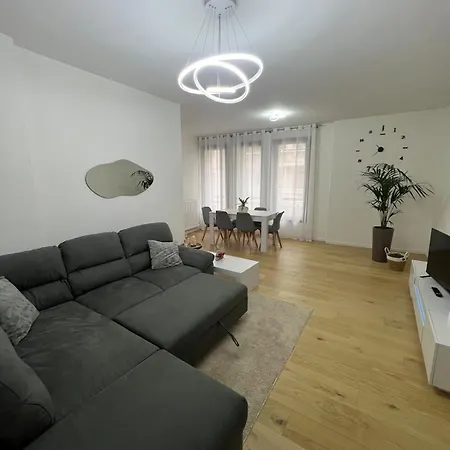 Charme - * 코넬리아노